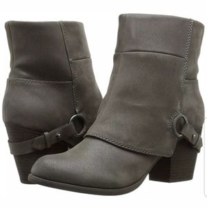 FERGALICIOUS gray ankle boots